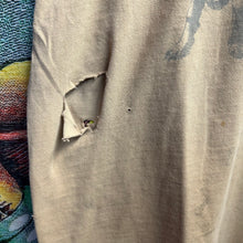 Load image into Gallery viewer, Vintage 90’s Distressed Wolves Tee Size XL
