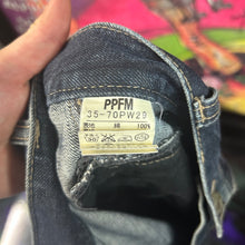 Load image into Gallery viewer, PPFM Zipper Pocket Jeans Size 32”
