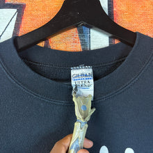 Load image into Gallery viewer, Vintage " Mom Likes Me Best. " Sweatshirt Size Large
