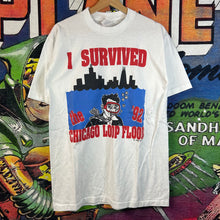 Load image into Gallery viewer, Vintage 90s ‘I Survived Chicago Loop Flood’ Tee Size XL
