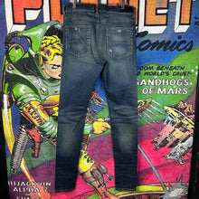Load image into Gallery viewer, Amiri Skinny Jeans Size 29”
