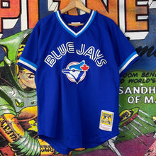 Load image into Gallery viewer, Mitchell &amp; Ness Toronto Blue Jays Joe Carter Jersey Size Large
