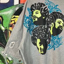 Load image into Gallery viewer, Y2K Roca Wear Graphic Tee Size 3XL
