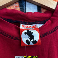 Load image into Gallery viewer, Vintage 90’s Mickey Mouse Sailing Team Tee Size Youth XL
