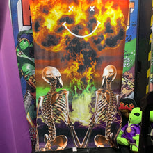 Load image into Gallery viewer, Travis Scott Astroworld Festival 2019 Towel
